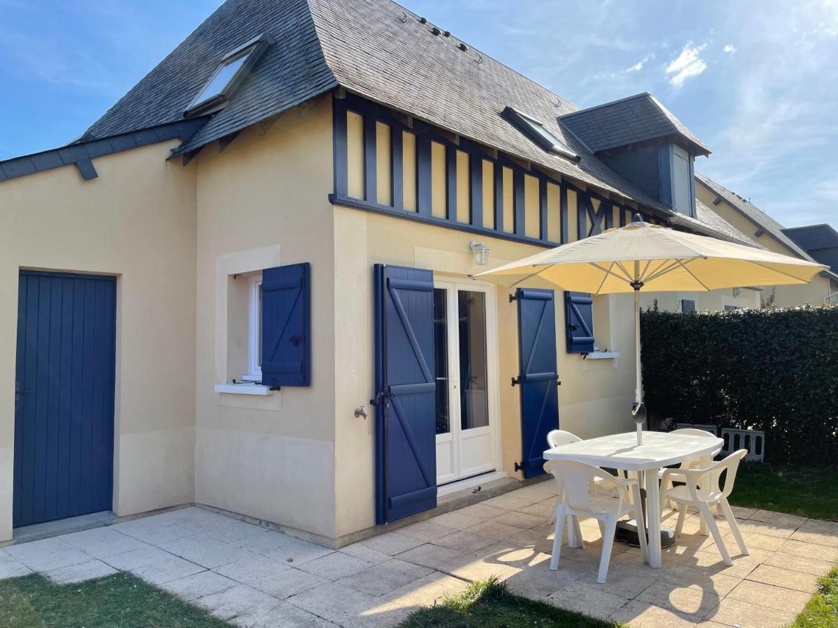 Holiday home La Dunette Port Guillaume - Cabourg -piscine Et A Pied *